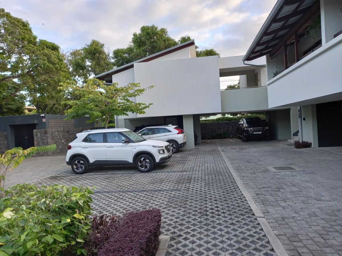 Studio 2 The Waterclub 黑河区 外观 照片